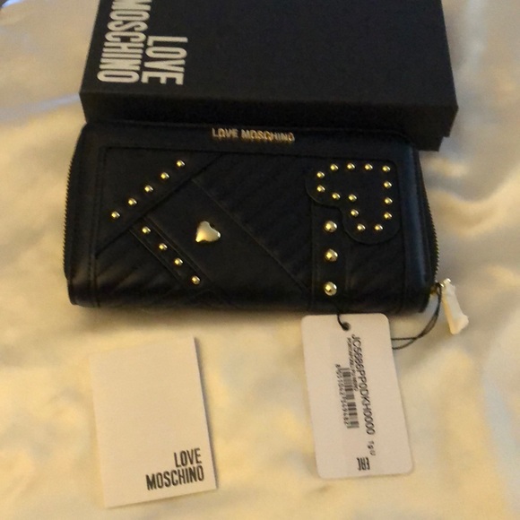 Love Moschino Portafogli Nero Black Faux Leather ZA Wallet Stud Accents NWT/Box - Picture 1 of 15